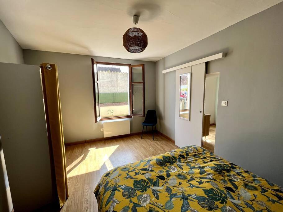 La Cartelee Villa Saint-Amand-Mont-Rond Luaran gambar