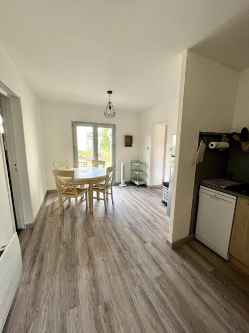 La Cartelee Villa Saint-Amand-Mont-Rond Luaran gambar